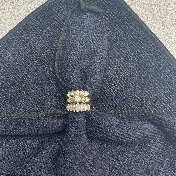 Wedding Ring - Picture 1 of 7